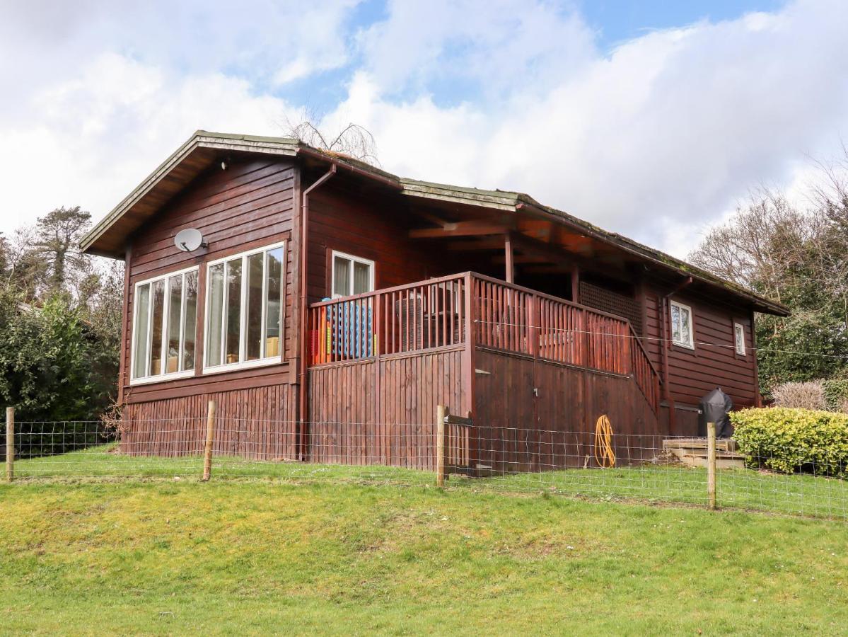 Watersview Lodge Leek Exterior foto